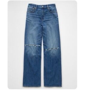 American Eagle Light Blue Denim Jeans